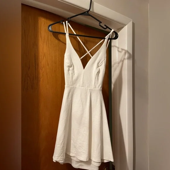 Lulus Believe In Love White Backless Skater Dress Size Small